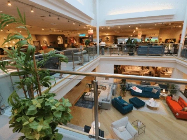 Pratts Two Floors
